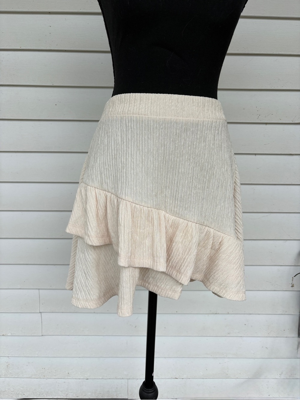 Women’s Cream Ruffle Mini Skirt